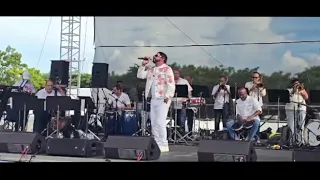 No podrás escapar de mi en vivo- Willie González -
