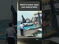 Download Lagu Deze auto kwam uit de boot tijdens de golven #shorts #shortvideo #shortsvideo