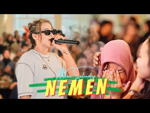 Download MP3 Penonton Nyanyi Sambil Nangis Semua - Niken Salindry ft. AnekaKustik - NEMEN (Official Music Video)