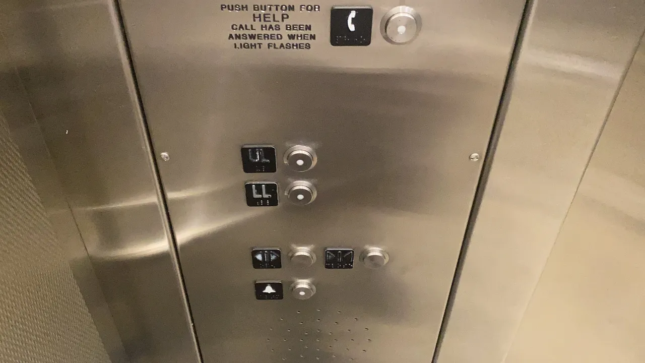 【4K60】 Walking - American Dream Mall in Rutherford, New Jersey