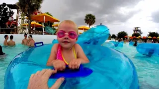 Splashing Fun at Hawaiian Falls Playing in the Wave Pool and going down the Slides!