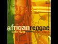 Lucky Dube and Slaves - Usizi