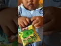 Lagu Senangnya dapat hadiah dari rolleta #jajanan #snackberhadiahuang #shortvideo #snacks #snackshowdown