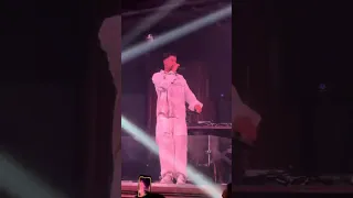 متركزش وتتأمل وتبصبص   حاسب عينك تطرف   عصام صاصا الكروان   توزيع كيمو الديب انتاج صاصا برودكشن      دندنها