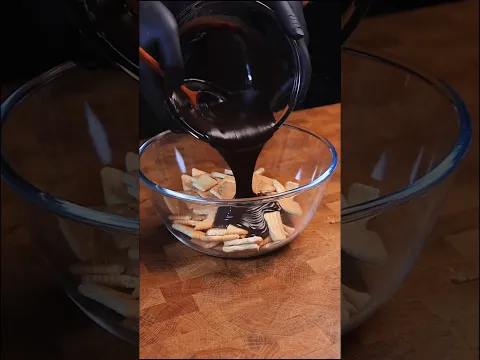 This should be the simplest cake recipe ever, and the key is that it tastes delicious.