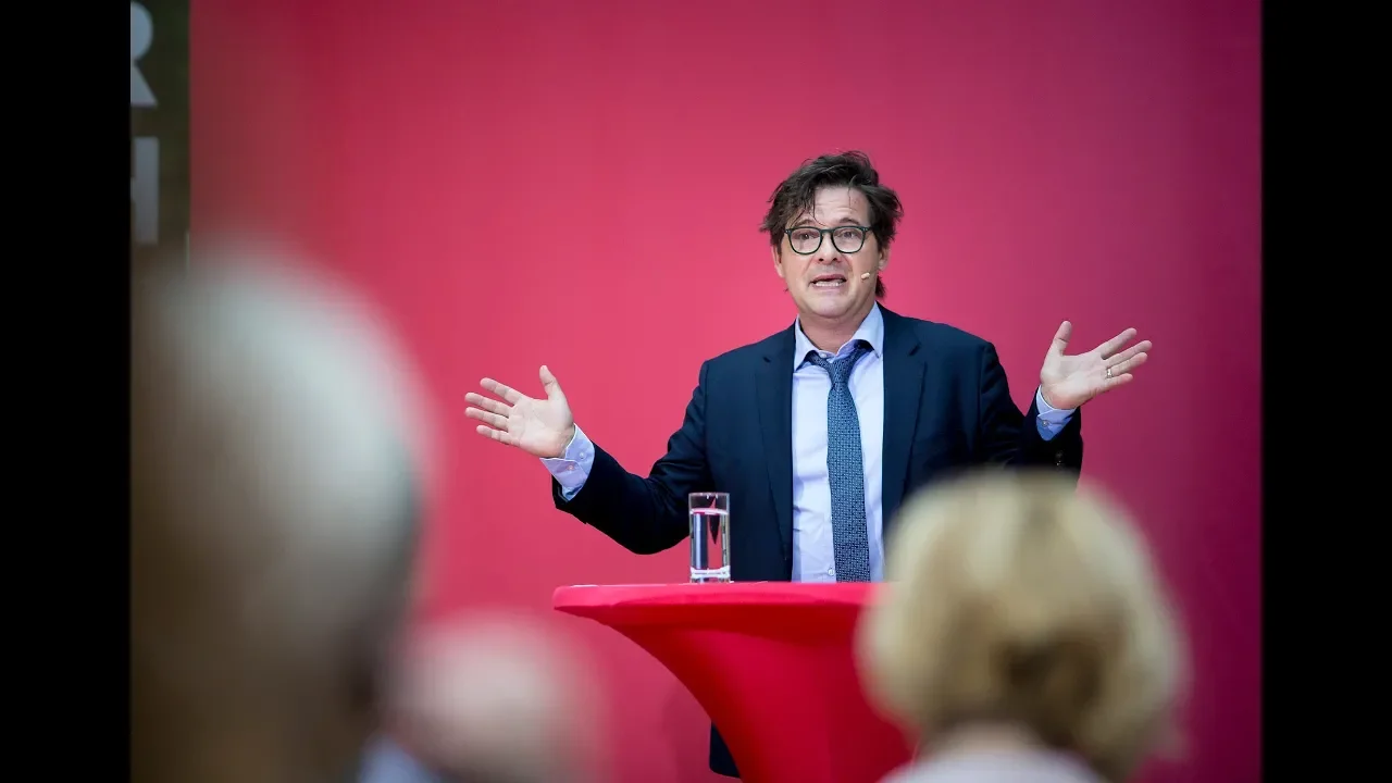 Impulsvortrag von Trebor Scholz (Englisch)
