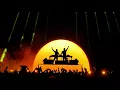 Sun Is Shining / Don't You Worry Child