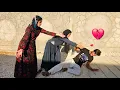 Download Lagu Interfering in love, Soraya throws Zulfa Ramin's mother out of the house with a bouquet of flowers.💔