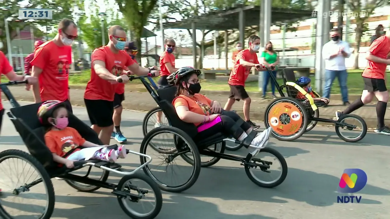 Corrida laranja chama atenção para mielomeningocele em Blumenau