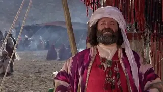 محمد علی کشاورز و آنتونی کوئین در فیلم کاروان ها دندنها