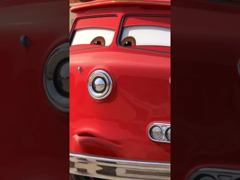 Red incontra un insetto | @DisneyJuniorIT