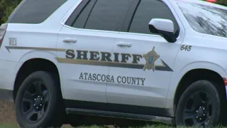 Suspected human smuggler on the run after leading authorities on South Texas chase
