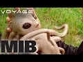 Download Lagu Alien Giving Birth | Men In Black | Voyage | With Captions