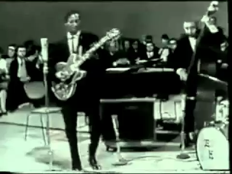 Download MP3 Chuck Berry - Johnny B. Goode (Live 1958)