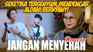 Download Jangan Menyerah - D'MASIV (Live Ngamen)  Adlani Rambe Ft. Tri Suaka MP3