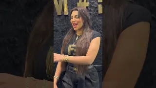 هخد نفسي و ادلعني 