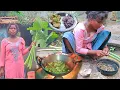 Download Lagu Arbi danthal with snail recipe by village girl style cooking // Snail our Arbi danthal ki sabji