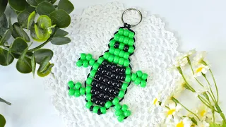 How to Make Turtle Shaped Keychain with ponybeads