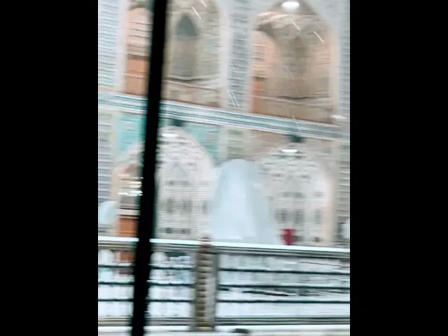 ⁣المطر في صحن امير المؤمنين عليه السلام النجف الاشرف ١٤٤٤ للهجرة .