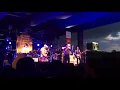 ฉันยังเก็บไว้ - Whal & Dolph Feat. Earth Patravee [Live @ Cat T-Shirt 5]