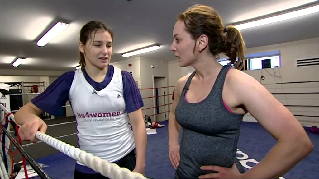 Sinead Desmond trains with Olympic Gold Medalist Katie Taylor | Ireland AM