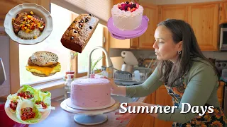 A Cozy Summer Kitchen ☀️ Fresh Meals, Baking, & Comfort Food