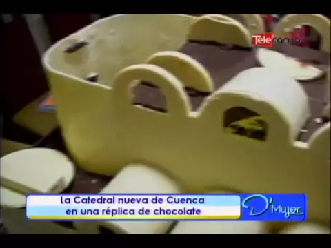 La catedral Nueva de Cuenca en una réplica de chocolate