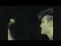 Oscillate wildly - The Smiths