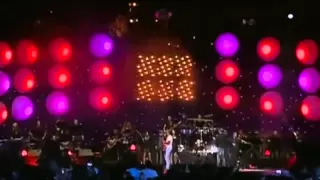 אייל גולן תמונה שבורה בריכת הסולטן 