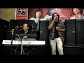 Download Lagu GeniuS PluS. Menanti. Koes Plus