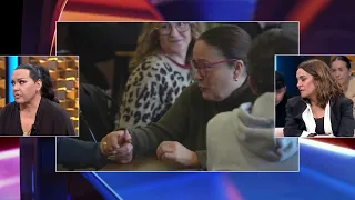 "DAME TU MÓVIL AHORA MISMO, NO VAS A NINGÚN LADO". Una chica extremadamente celosa cohibe a su novio