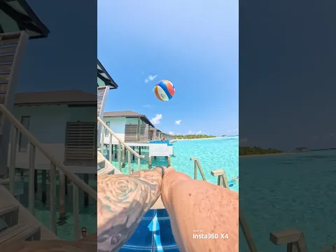 Maldives water villa volleyball 🙌🏼😇🏐