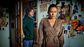 تلميذ يقع في حب مرأة متزوجة لكن زوجها ملخص فيلم Female Teacher Falls For Her Student 