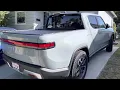 Rivian R1T Limestone grey in Sunshine