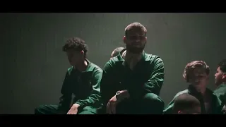                               كليب  صنع في مصر   عشان انا حته تقيله ف البلد  مسلم حالتي