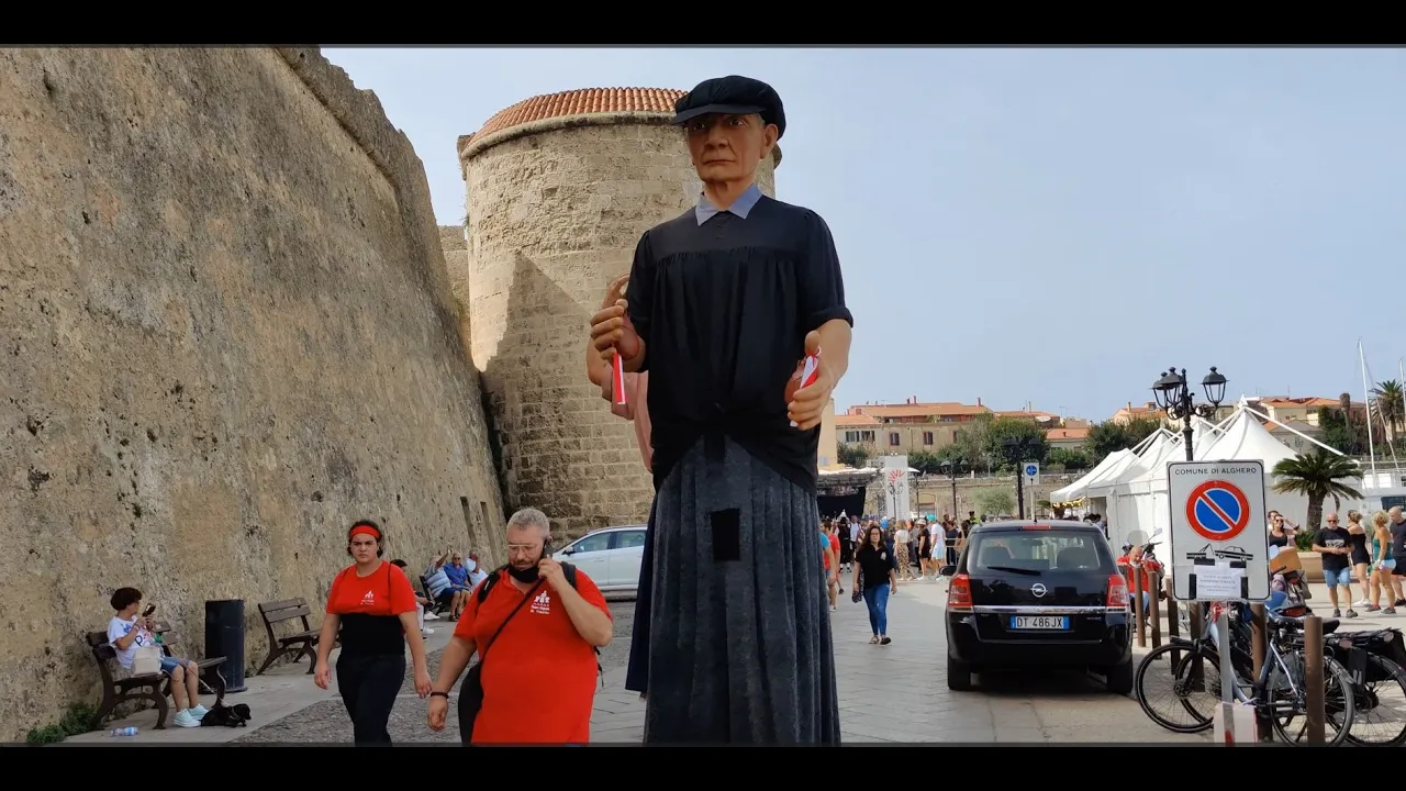 Sardinia on a rental scooter Misza