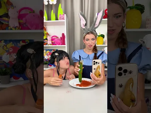 Judy got glued to her phone 📱😂 #Judy Hopps #Judy #Zoey #huntrix