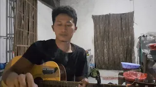 Download Iksan skuter - Saat yang sama (cover akustik) by sugara MP3