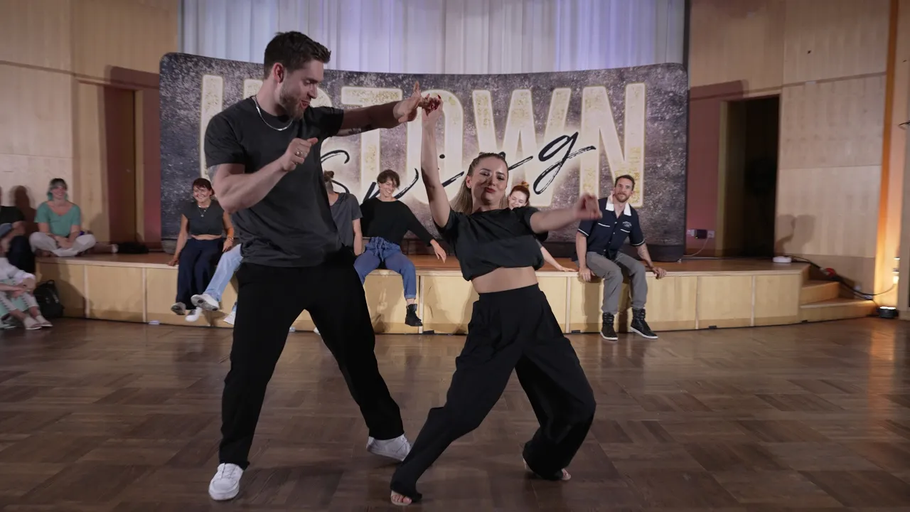 Friday Night Show / UpTown Swing 2025