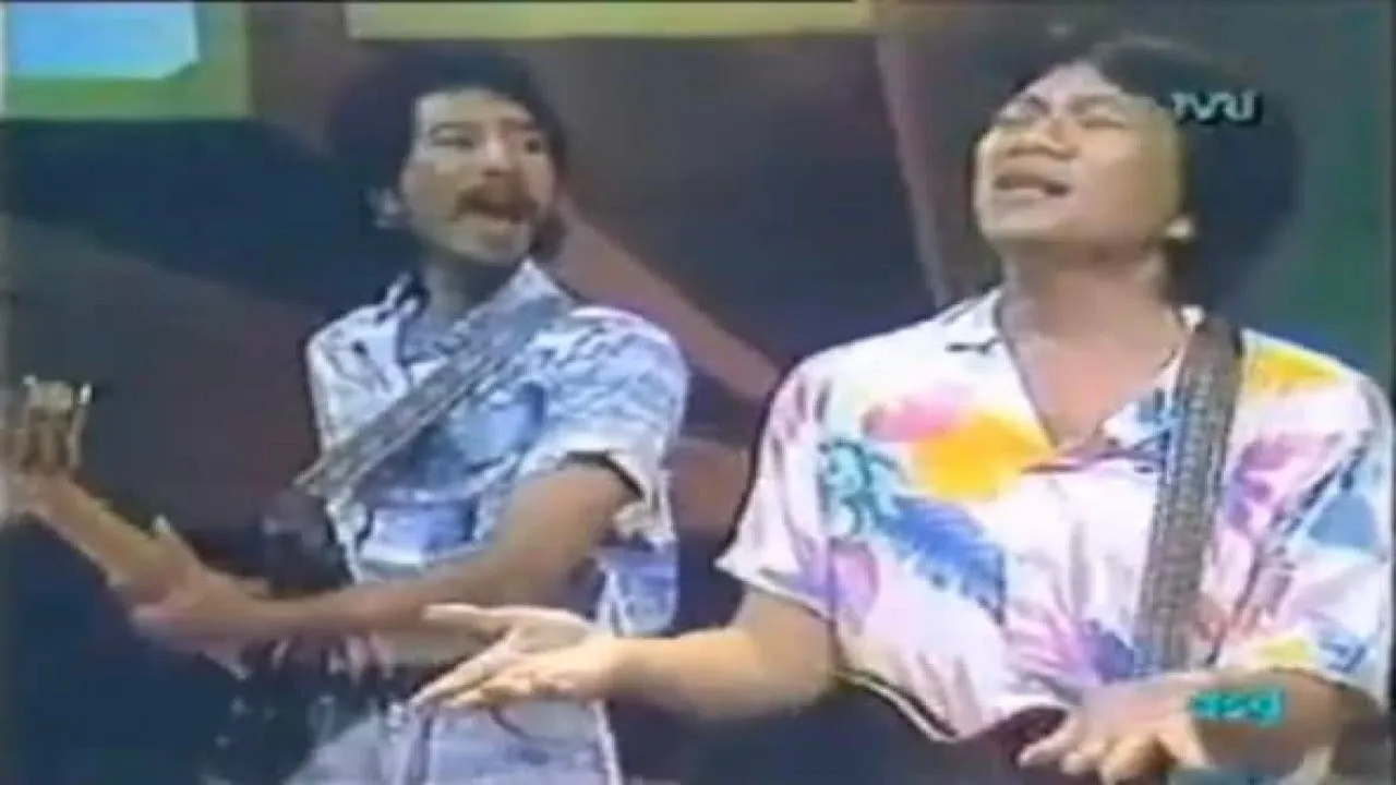 Koes Plus - Nasib (Original Clip) Koes Plus - Nasib (Original Clip)