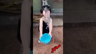 لما بنتك تكون في نفس ذكائك اقلب القدرة على فمها تطلع البنت لأمها 