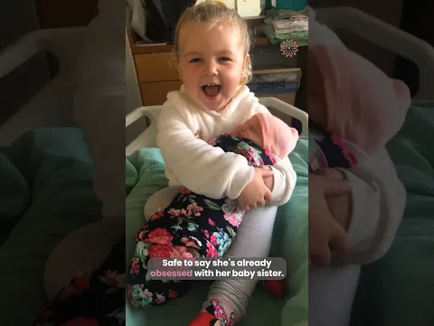 Toddler Meets Her Newborn Baby Sister For The First Time! 🥺❤️ #shorts #bigsister #wholesome