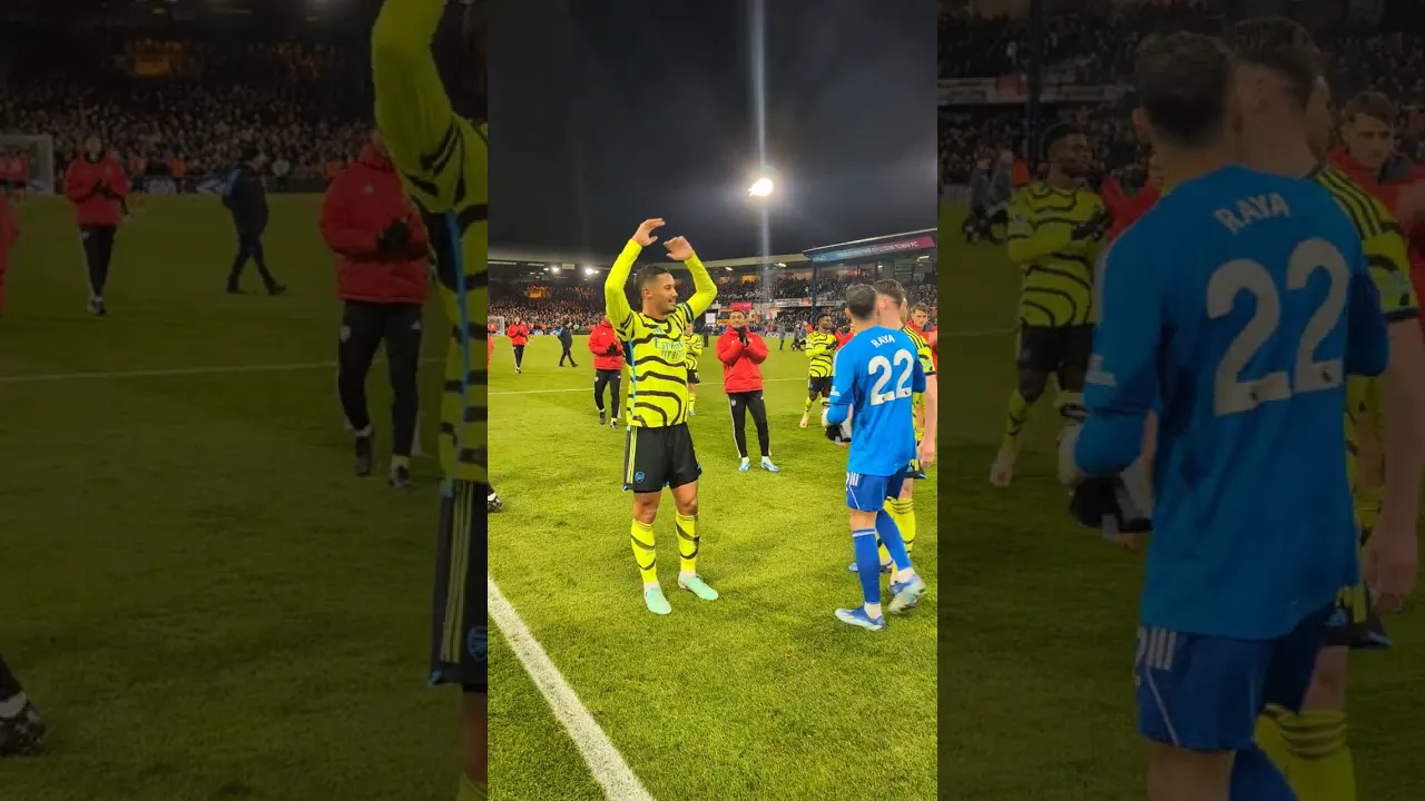 Full-time scenes! Arsenal celebrate 97th minute victory over ...