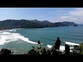 Download Lagu VIEW PANTAI LENGGOKSONO DARI ATAS BUKIT MENUJU PANTAI BANYU ANJLOK