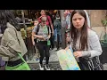 Download Lagu Rome PICKPOCKETS caught live near Fountain Trevi - Please subscribe to my channel.