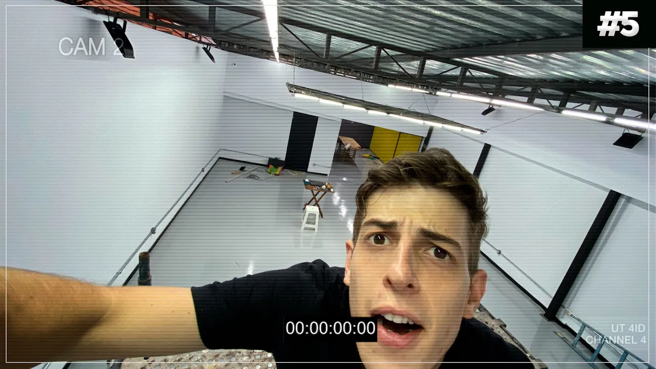 Instalei câmeras do BBB no GALPÃO