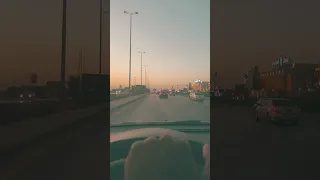 متكتف   مهموم وضعيف وشجاع                                                                        دندنها