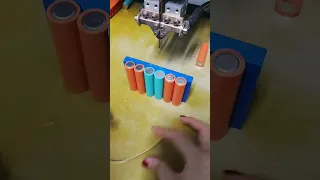 How to Assemble a Lithium Battery