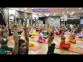 Download Lagu Yoga-oefeningen om hormonen in balans te brengen en de jeugd te herstellen Meester Lena Tran