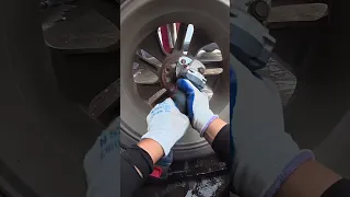 Cleaning car wheels #Honda